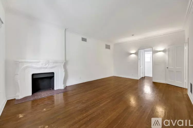 7467 Hollywood Blvd Unit 6 Apartment for rent in Los Angeles, CA