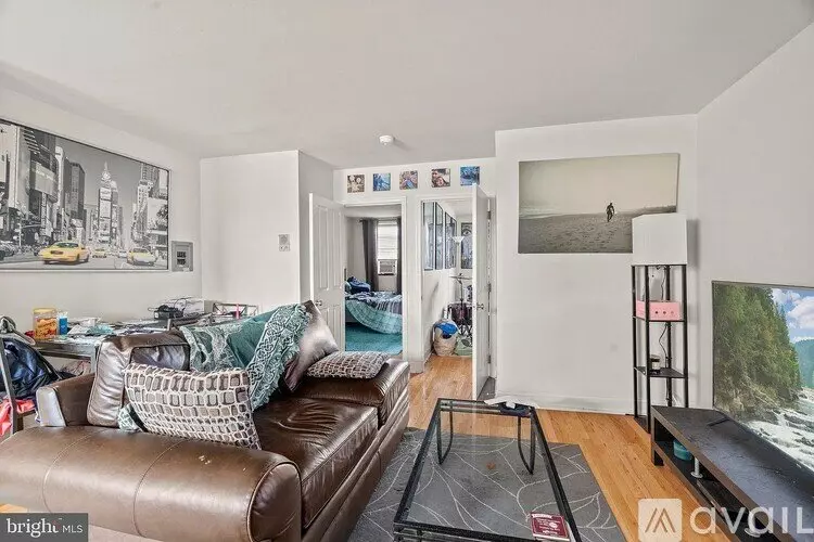 822 Fitzwater St Unit 3 Apartment for rent in Philadelphia, PA