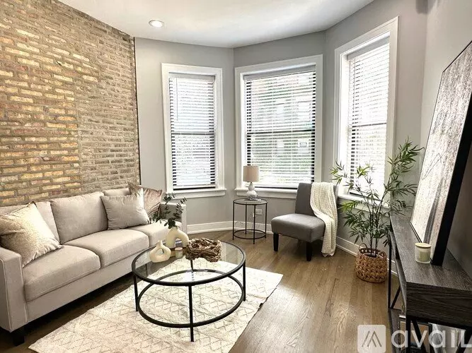 3834 N Wilton Ave Unit 1 Apartment for rent in Chicago, IL