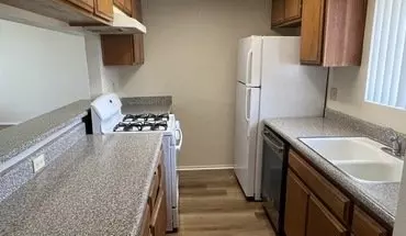 2 of 9 1517 Rock Glen Ave Unit 301 Apartment for rent in Glendale, CA