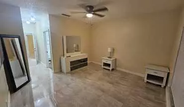 4 of 13 2401 SW 82nd Ter House for rent in Miramar, FL