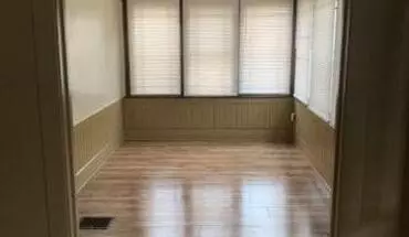 4 of 8 2115 Elm St Unit 1 Apartment for rent in Youngstown, OH
