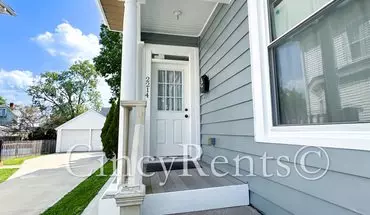 2 of 16 2214 Adams Ave Unit 1 Apartment for rent in Cincinnati, OH