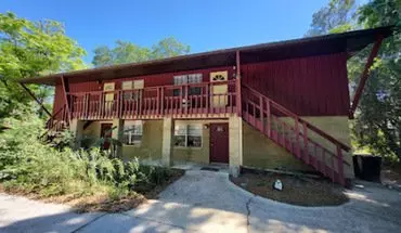2 of 5 2351 SW 32 Pl Unit Unit Apartment for rent in Gainesville, FL