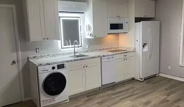 2 of 7 1706 S Broadway St Unit A Apartment for rent in Pittsburg, KS