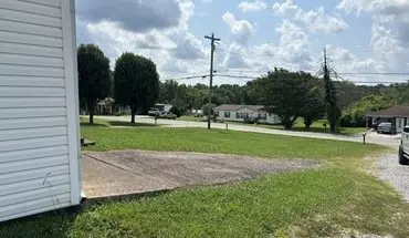 3 of 17 1307 Allen Rd House for rent in Burns, TN