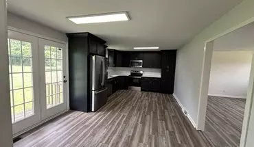 5 of 17 1307 Allen Rd House for rent in Burns, TN