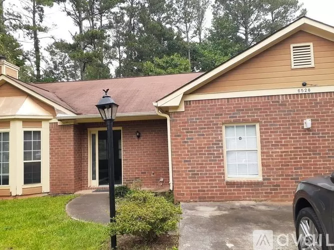 6528 Battery Pt House for rent in Stone Mountain, GA