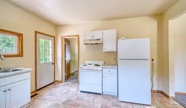 4 of 13 232 S Whiton St Unit 232 Apartment for rent in Whitewater, WI