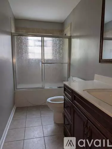 2 of 3 2159 E 97th St Unit Chicago Apartment for rent in Chicago, IL