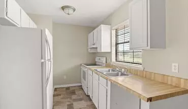 3 of 7 356 Dees St Unit 3 Apartment for rent in Deridder, LA