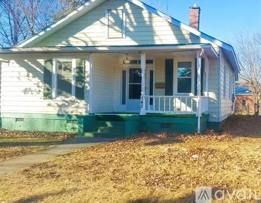 142 Windsor Ave Apartment for rent in Colonial Heights, VA