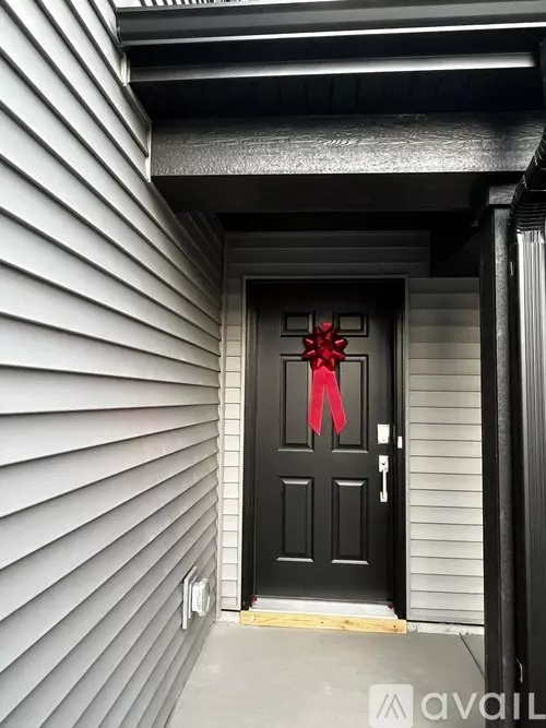 10478 Harbor Ln Unit 10478 N Apartment for rent in Maple Grove, MN