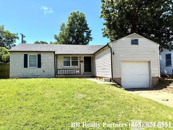3928 E 2nd St S House for rent in Tulsa, OK