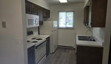 4 of 14 4026 Elmhurst Rd Unit 2 Apartment for rent in Toledo, OH