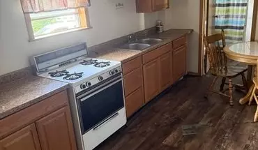 4 of 10 1915 2nd St Unit 1 House for rent in Moundsville, WV