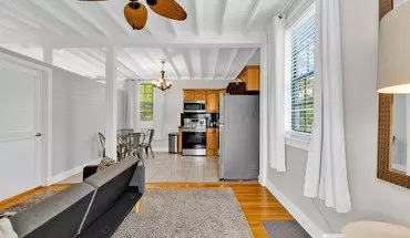 4 of 10 1059 NE 88th St Unit 2 Apartment for rent in El Portal, FL