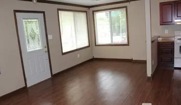 4 of 15 7 S Main St House for rent in Mullica Hill, NJ