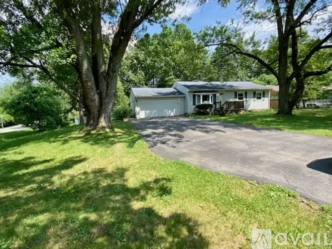 183 S Alling Rd House for rent in Tallmadge, OH