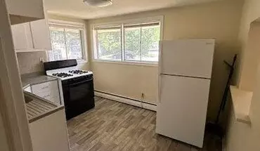 3 of 9 720 Lake Shore Dr Unit 1 Apartment for rent in Hobart, IN