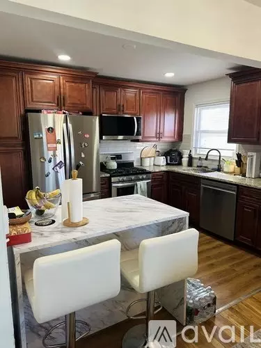 530 Bernard Ave Unit 2 Apartment for rent in Linden, NJ