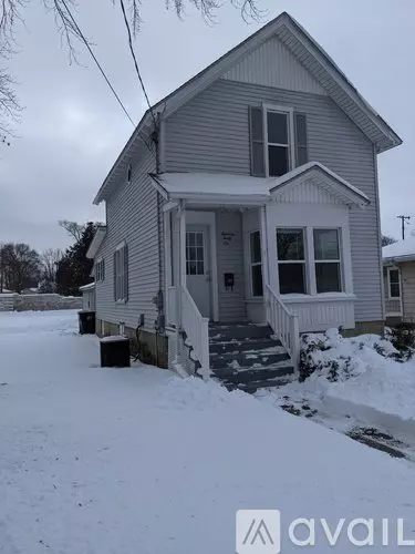 1346 Euclid Ave House for rent in Beloit, WI