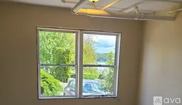 3 of 35 405 S 2nd St Unit 2 Apartment for rent in St Helens, OR