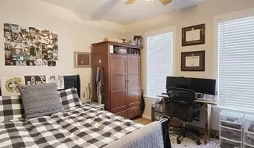3 of 20 632 Quincy St Unit 1 NE Apartment for rent in Minneapolis, MN