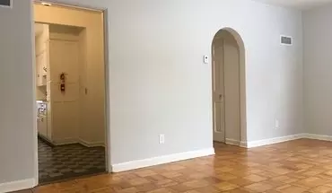 4 of 9 1011 Short Rd Unit 4 Apartment for rent in Kalamazoo, MI