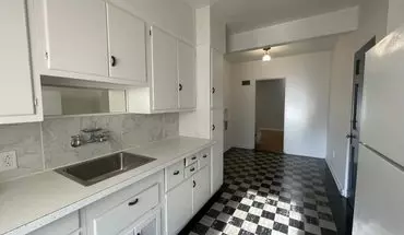 3 of 9 1011 Short Rd Unit 4 Apartment for rent in Kalamazoo, MI