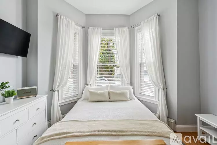 28 Pinckney St Unit 1 Apartment for rent in Somerville, MA