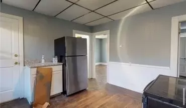 5 of 18 8 Chestnut Ave Unit 1 Apartment for rent in Cranston, RI
