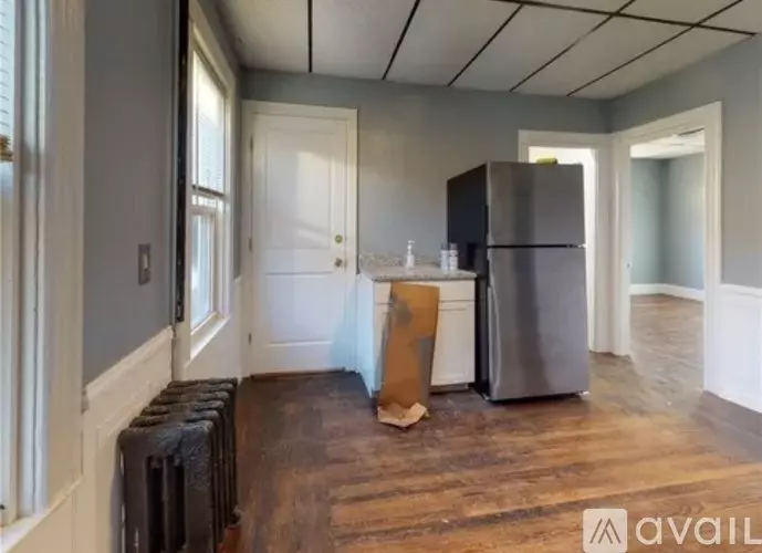 8 Chestnut Ave Unit 1 Apartment for rent in Cranston, RI
