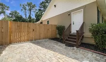 5 of 22 402 E 64th St House for rent in Savannah, GA