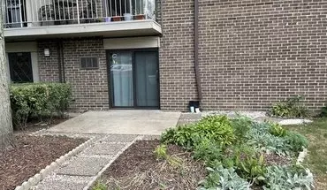 2 of 11 104 E Bailey Rd Unit 1C Apartment for rent in Naperville, IL