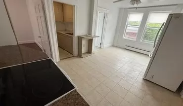 5 of 14 604 Blackstone St Unit 1 Apartment for rent in Woonsocket, RI