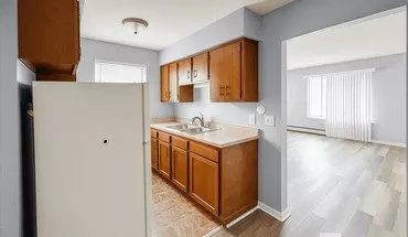 3 of 12 441 N 25th St Unit 441 Apartment for rent in Springfield, MI