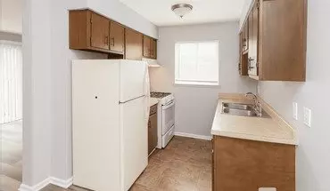 2 of 12 441 N 25th St Unit 441 Apartment for rent in Springfield, MI