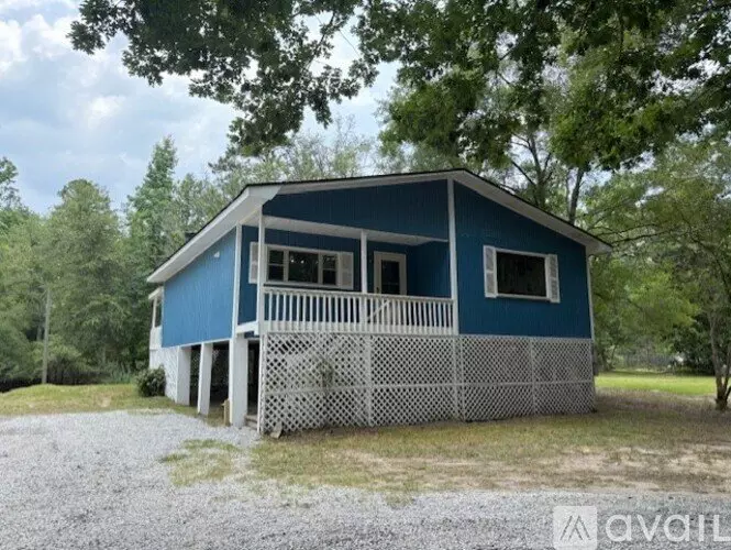 910 Roundtree Rd House for rent in Effingham, SC