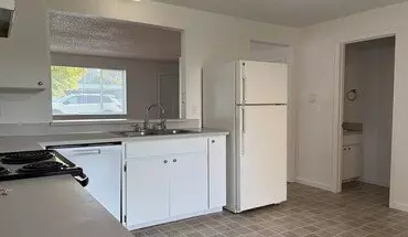 5 of 17 15711 63rd St Ct Unit D E Apartment for rent in Sumner, WA