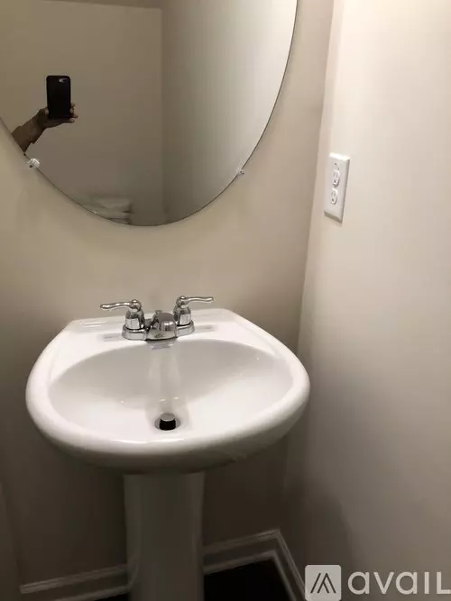 5825 Union Walk Dr Unit 0001 Apartment for rent in Union City, GA