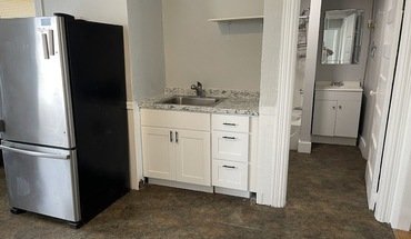 172 Division St Unit 2nd Apartment for rent in Pawtucket, RI