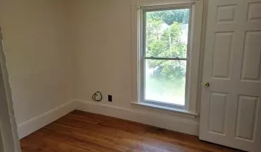 4 of 11 23 Spring St Unit 3 Apartment for rent in Bangor, ME