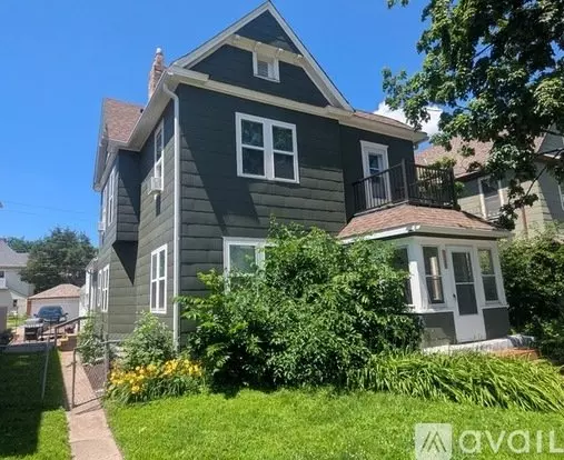 1330 Monroe St Unit 2 NE Apartment for rent in Minneapolis, MN