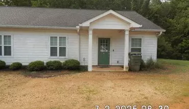 2 of 10 856 Double Springs Rd Unit B Apartment for rent in Demorest, GA