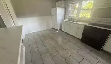 4 of 7 867 S Morgantown Rd House for rent in Greenwood, IN