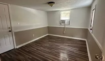3 of 6 742 S Morgantown Rd House for rent in Greenwood, IN