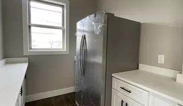 3 of 20 38 Hutchings St Unit 2R Apartment for rent in Boston, MA