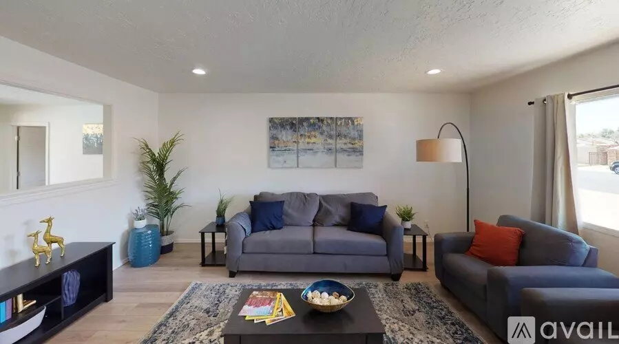 328 E Dunbar Dr Unit Room Apartment for rent in Tempe, AZ