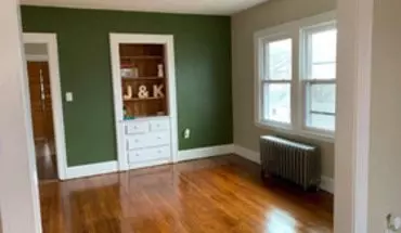 3 of 5 20 Dover St Unit 2nd Apartment for rent in Hartford, CT